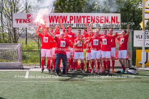 Pancratius 5 kampioen 4 – 1 verloren van Swift 6 het feest was er niet minder om