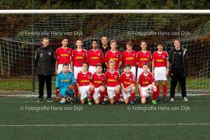 Pancratius zondag 30 oktober met O15-4 tegen RODA 23 en team foto van zondag O15-1
