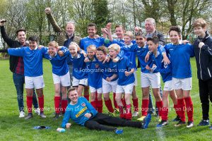 Pancratius zaterdag 8 april met de ongeslagen KAMPIOEN JO13-4 en de Mini's en Champions Leageu en de tegenstanders IJburg AFC JO11-7, Pancratius JO11-7, Swift JO10-4, NFC JO9-3, DWS JO8-2, FC Aalsmeer JO8-3, RAP JO8-3, DCG JO11-4, Victoria JO10-1, RODA 23 JO10-3, VVC JO10-3, KDO JO9-1, AMVJ JO9-1, vv UNO JO9-1, AFC JO13-7, RAP JO11-1 en Buitenveldert JO13-4