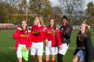 Pancratius zaterdag 18 november de Mini's en Champions Leageu, JO8-3 - Hoofddorp s.v. JO8-7, JO11-6 - AFC JO11-6, JO10-7 - Overbos sv. JO10-7, JO10-3 - Sporting Martinus JO10-4, JO13-1 - Zeeburgia avv JO13-2, JO9-8 - Zwanenburg v.v. JO9-4, JO9-3 - FC Aalsmeer JO9-3, JO11-5 - Hoofddorp s.v. JO11-5, JO12-4 - Velsen Rkvv JO12-2, JO12-3 - Monnickendam JO12-1, JO13-2 - RODA '23 Rksv JO13-2, JO19-1 - HSV JO19-1 en MO15-1 - HBC MO15-1