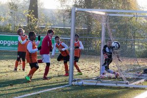Pancratius zaterdag 17 november de Mini's en Champions Leageu, JO9-5 - HBC JO9-3, JO8-1 - Hoofddorp s.v. JO8-1, JO8-3 - Hoofddorp s.v. JO8-3, Pancratius JO9-9 - Pancratius JO9-8, JO11-5 - RKAVIC JO11-4, JO11-4 - Sporting Martinus JO11-3, JO9-6 - Sporting Martinus JO9-6, JO10-6 - Argon JO10-3, JO10-3 - Arsenal ASV JO10-2, JO10-8 - Geel Wit '20 sv. JO10-6, JO9-2 - Legmeervogels JO9-2, JO10-7 - VVC fc JO10-4, JO11-1 - Hoofddorp s.v. JO11-1, JO12-2 - Sporting Martinus JO12-2, MO15-1 - DEM (RKVV) MO15-1, JO12-1 - Alliance JO12-1 en JO13-1 - Legmeervogels JO13-1